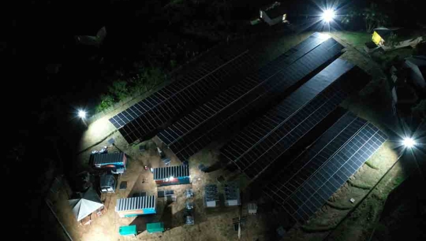 Ministro de Minas e Energia vem ao Acre em abril inaugurar usinas de energia solar em comunidades isoladas